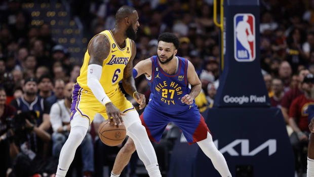 Lebron James y Jamal Murray